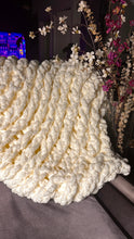 Load image into Gallery viewer, Handmade Big Chunky blanket
